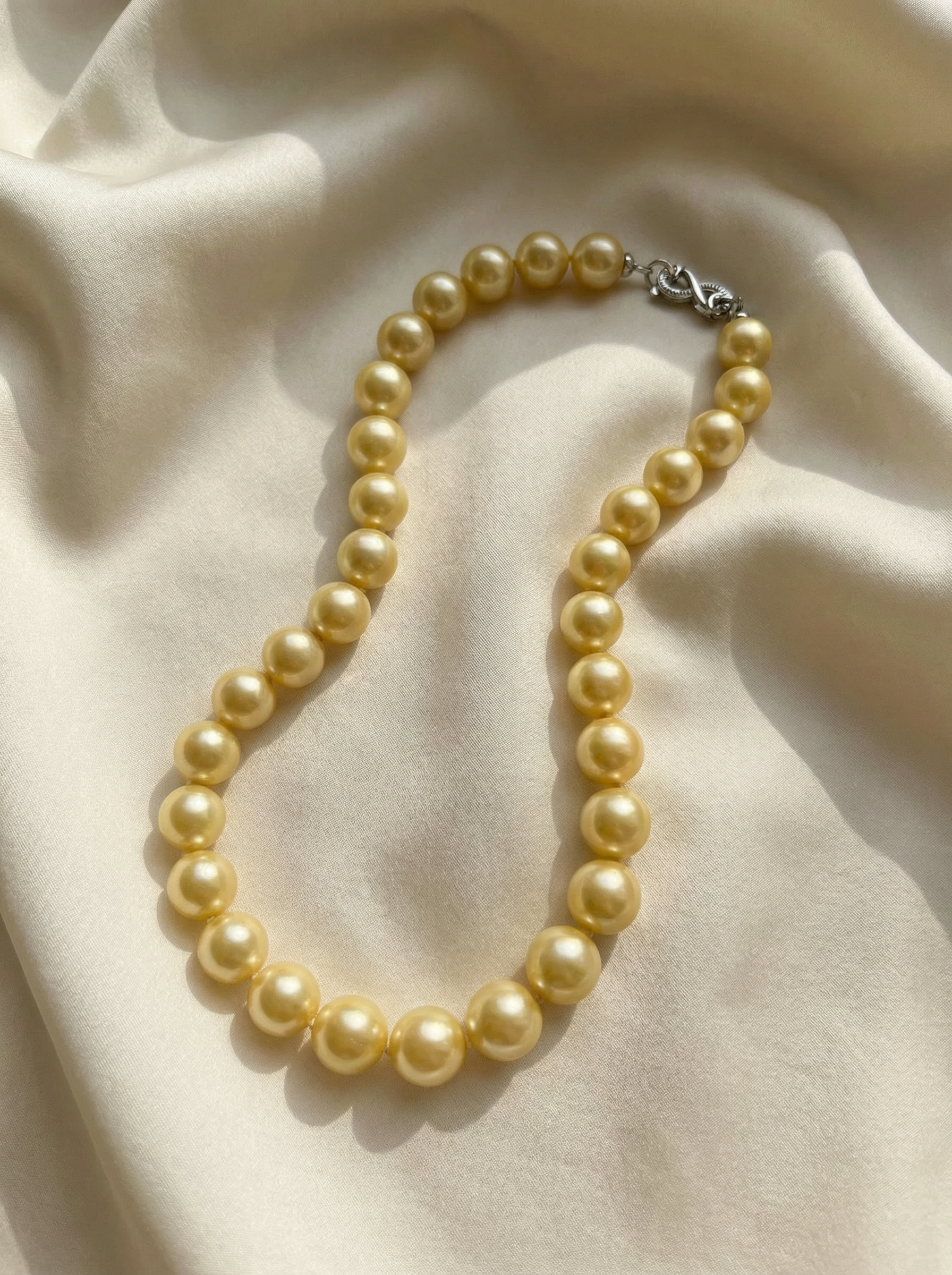 Gold Pearl - VEEKISSY