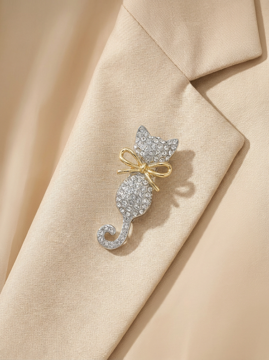 Gilded Ribbon Feline Brooch - VEEKISSY