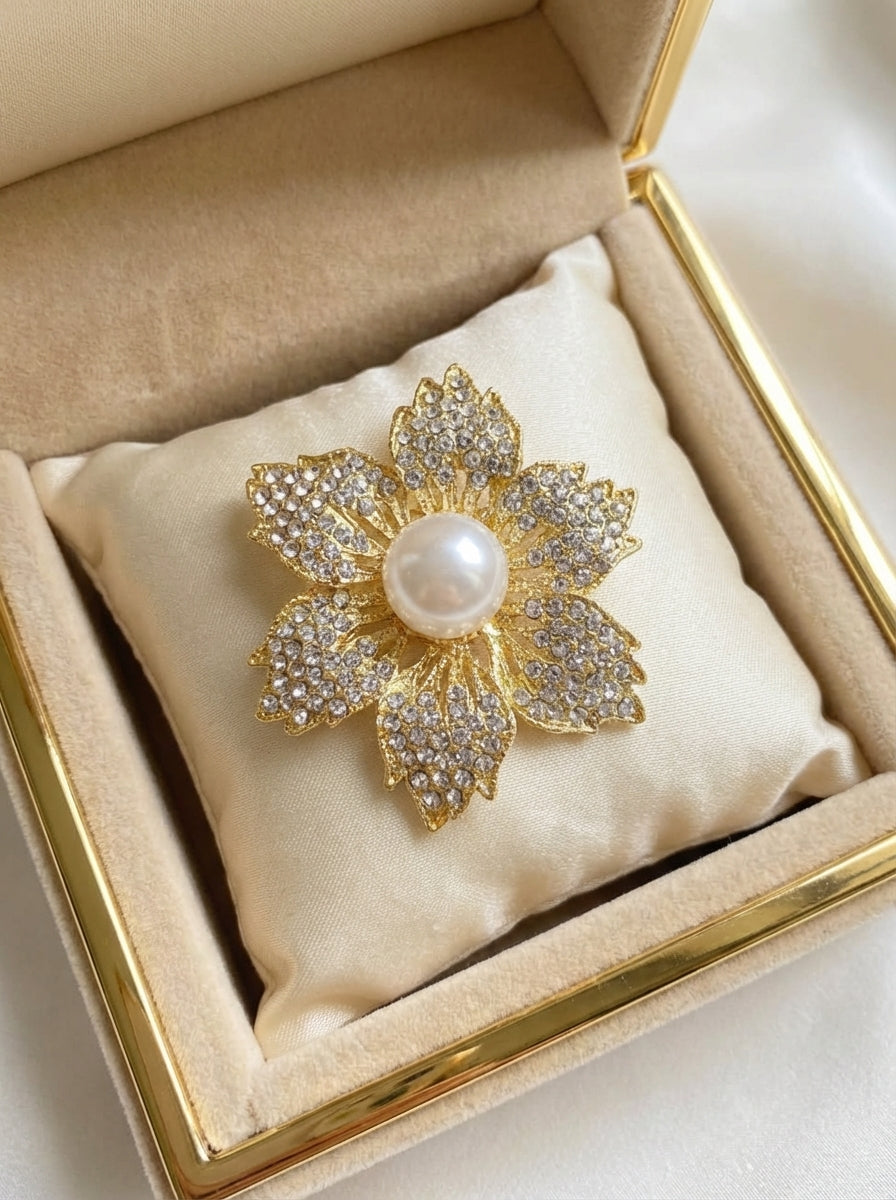 Empress Pearl Floral Brooch - VEEKISSY
