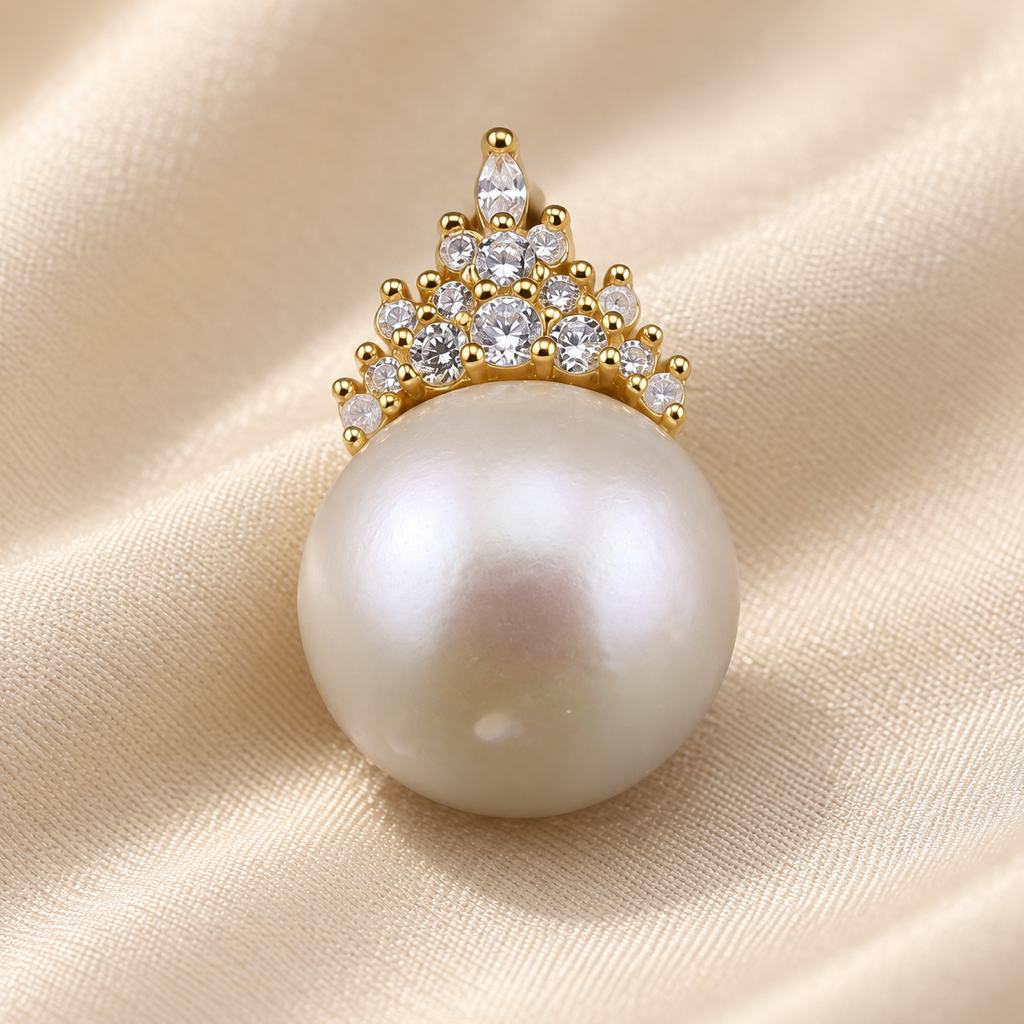 VEEKISSY royal elegance pearl stud earrings, single earring close-up